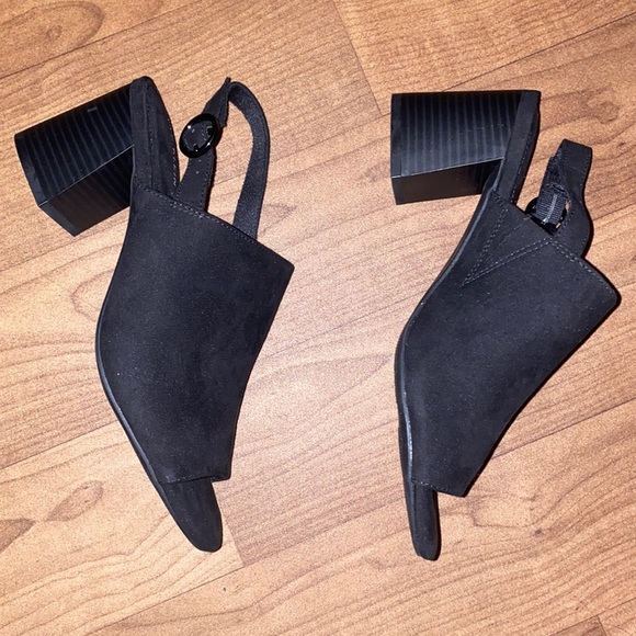 Anne Klein Riha black sandal - Picture 3 of 9